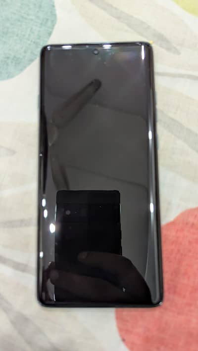 Moto EDGE 2025. UNLOCKED
