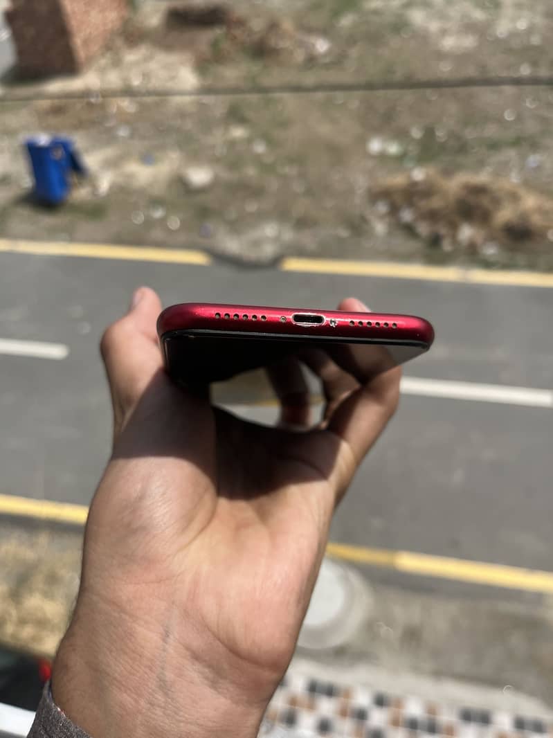 Apple iPhone 11 9