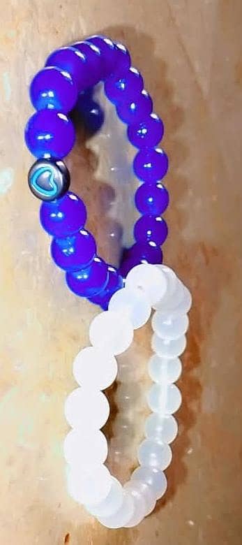 blue and white pair best friend/couple braclet