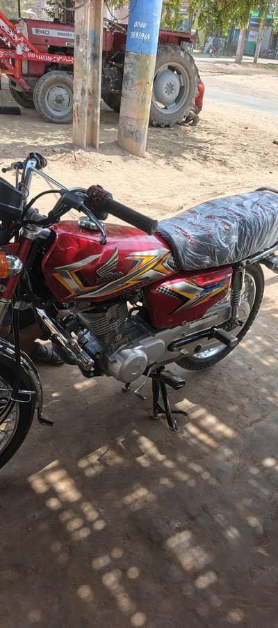 Honda CG 125 24/25 model Zero metter