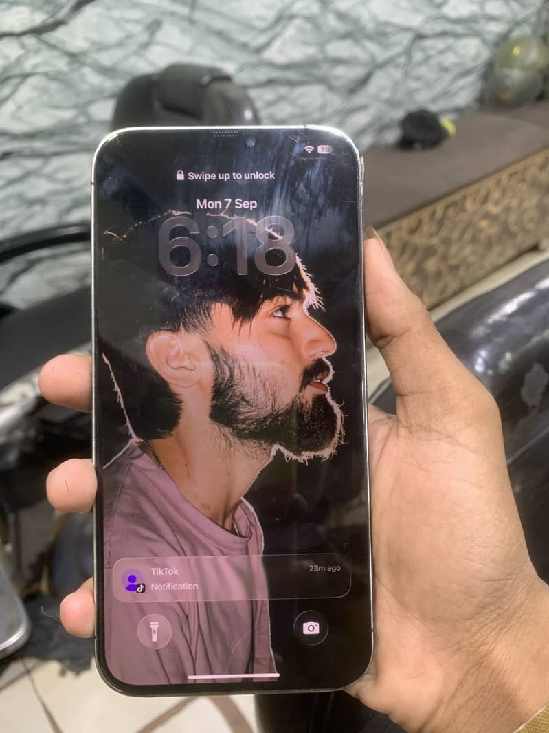 Apple iPhone 12 Pro Max 4