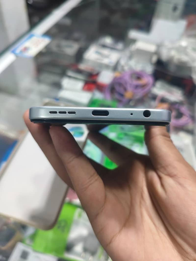 Tecno Spark 40 1