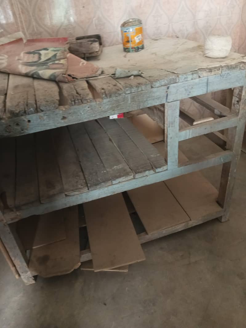 Table electric shop 1