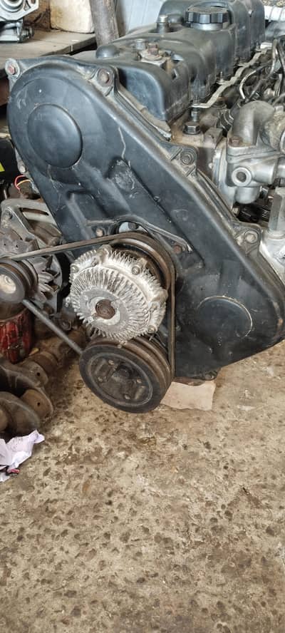 Toyota 2L 2400cc engine