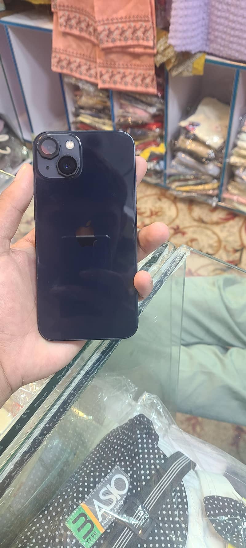 Apple iPhone 13 5
