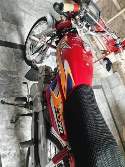 honda cd 70 all ok ducument clear bio matric on the spot