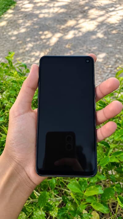 Vivo V17