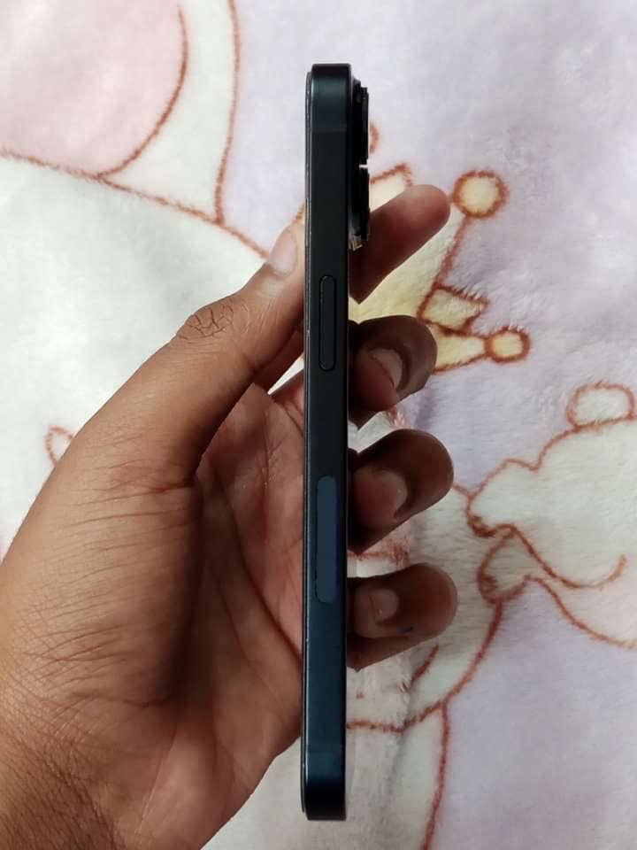 Apple iPhone 14 4
