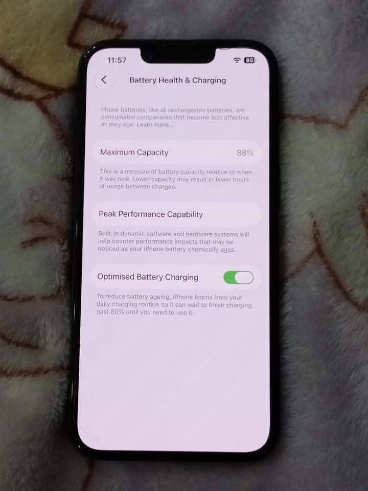 Apple iPhone 14 6