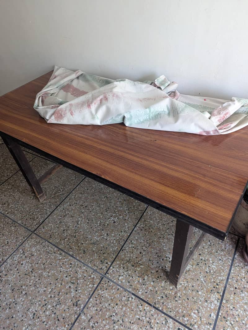 study table 4
