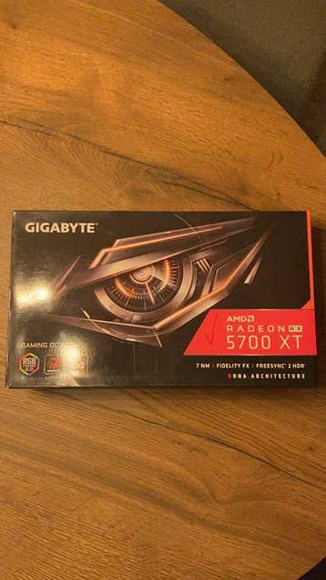 RX 5700 XT Gigabyte 8gb with Box Mint Condition