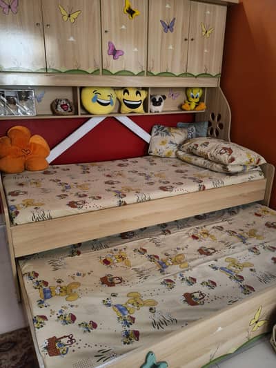 Wooden Bunk Bef
