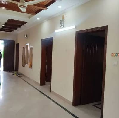 14 MARLA 40X80 BRAND NEW Upar PORTION FOR RENT IN G-13 PRIME LOCATION ISB