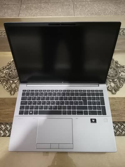 HP Zbook Fury G9 | 12GB RTX A3000 | i7-12850HX