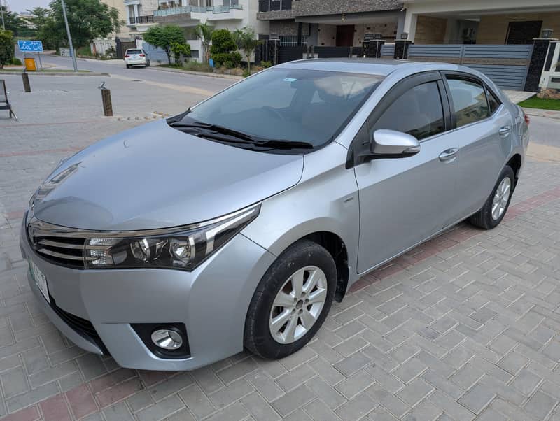 Toyota Corolla Altis 2014 6