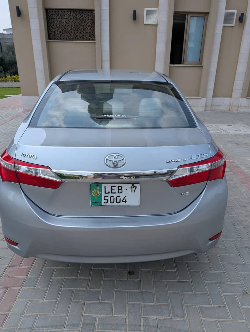 Toyota Corolla Altis 2014 8