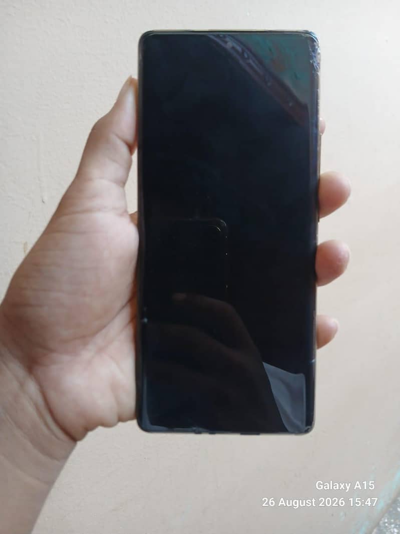 Infinix Note 40 Pro 3