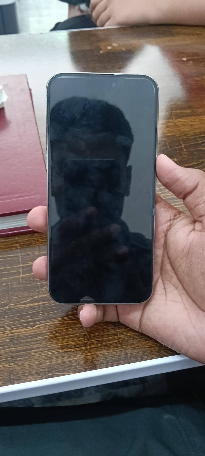 Apple iPhone 15 Pro Max 5