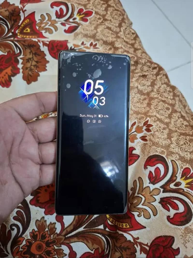 Tecno Spark 20 Pro Plus 2