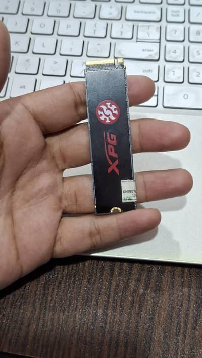 ADATA XPG SX8200 Pro 256GB PCIE GEN3X4 M. 2 2280 SSD