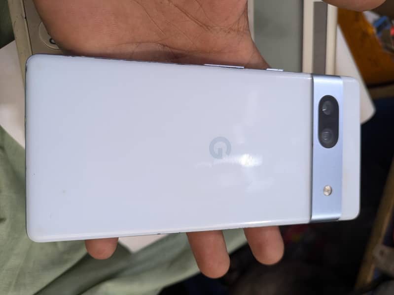 Google Pixel 7a 1