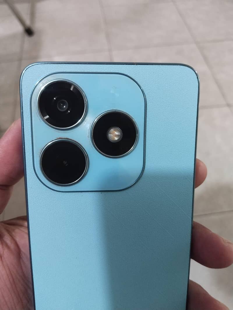 Tecno Spark 20pro 3