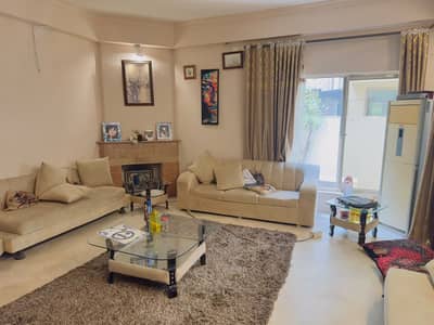 1Kanal owner Build Beautiful House For Sale DHA Phase 4 Prime Location
