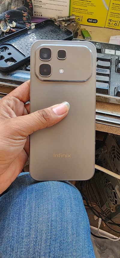 Infinix Note 60 256 only 15 use box charger cabel all accessities
