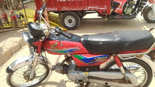 Honda 70cc all original bike available on jawad  club choak