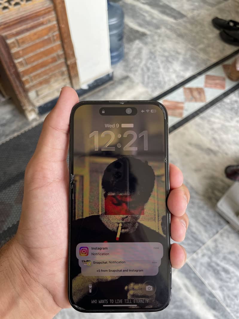 Apple iPhone 14 Pro 2