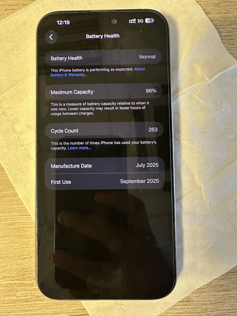 Apple iPhone 16 Pro Max 3