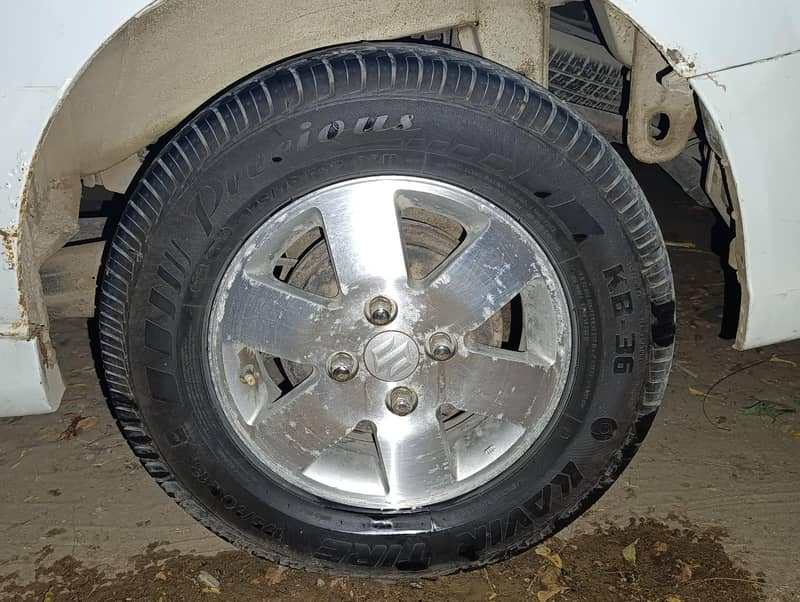 175/70R13 1