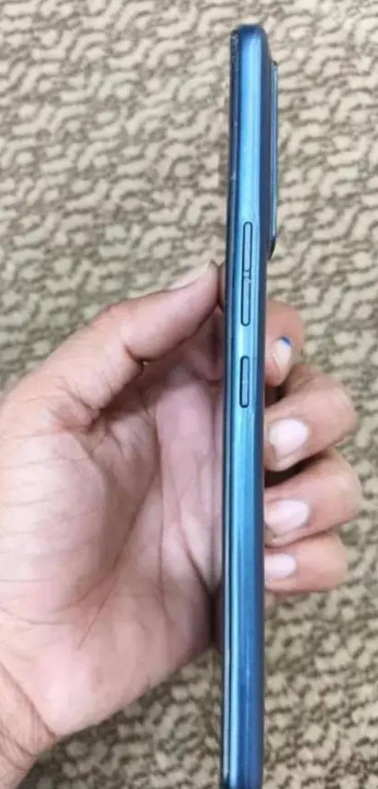 Tecno CAMON 17P 4