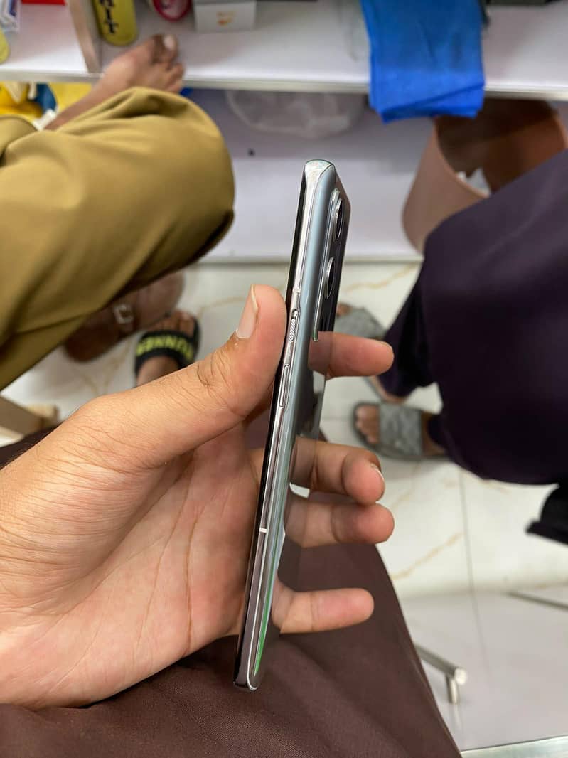One Plus 9 pro 5g 1
