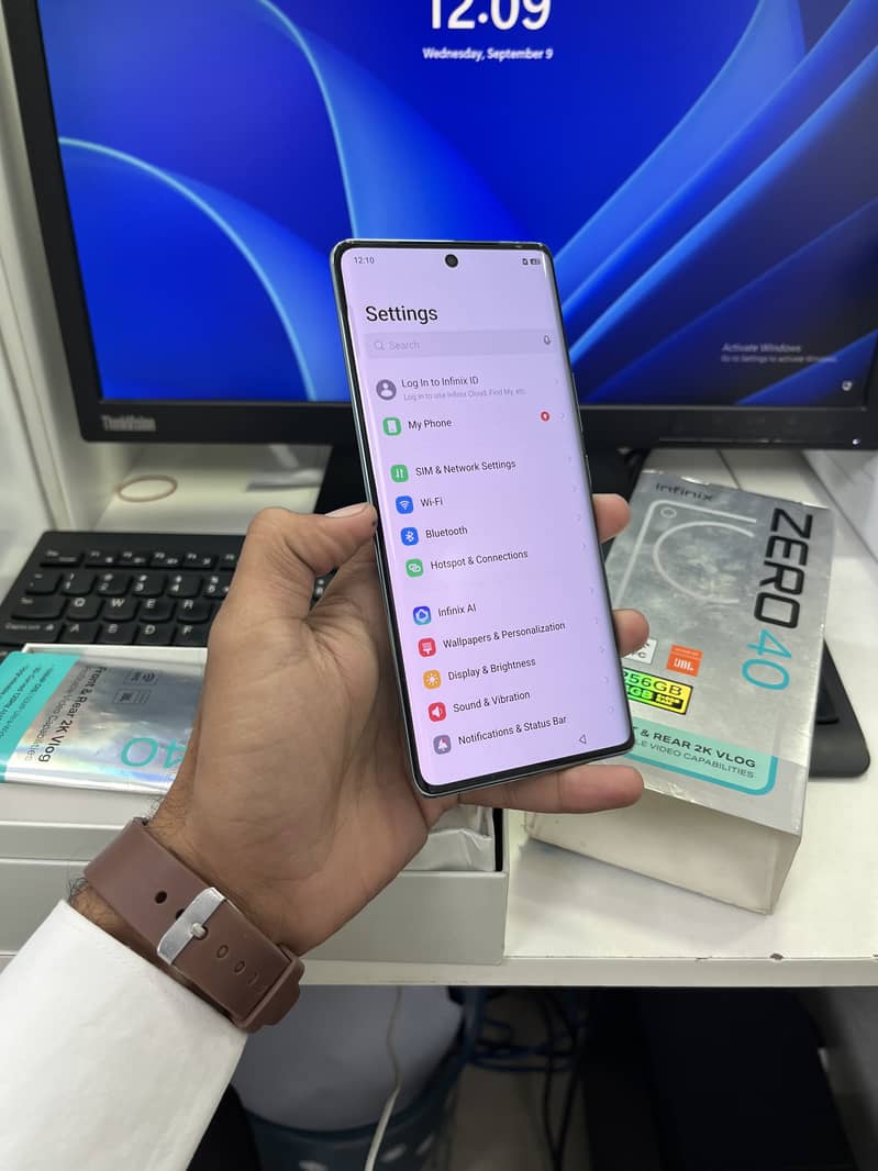Infinix Zero 40 1