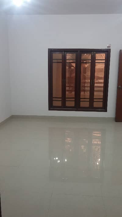 three bed dd first floor apartment for sale in johar