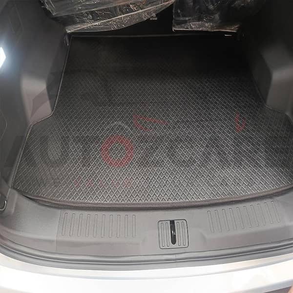 Toyota Noah China Rexine Custom-Size Trunk Mat - Model 2014-2021