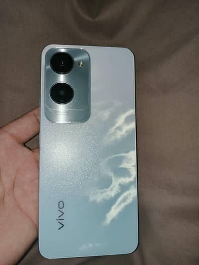 Vivo Y18