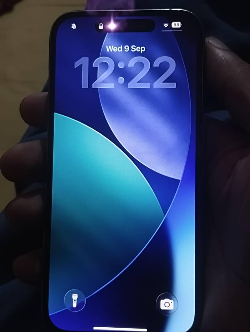 Apple iPhone 15 Pro 1