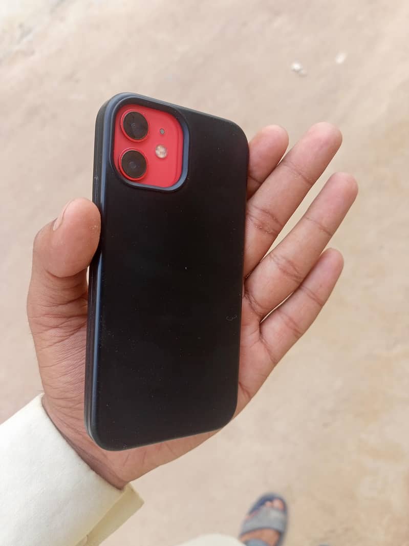 Apple iPhone 12 mini 0