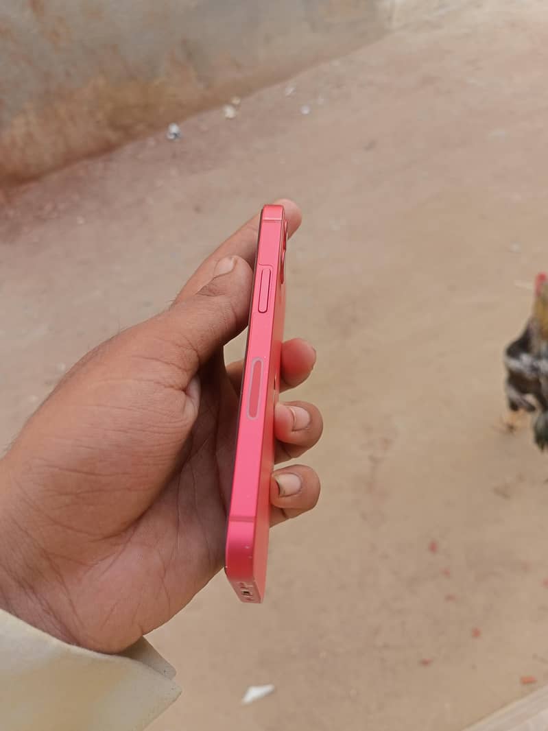 Apple iPhone 12 mini 6