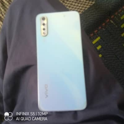 Vivo S1