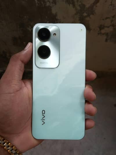 Vivo Y18