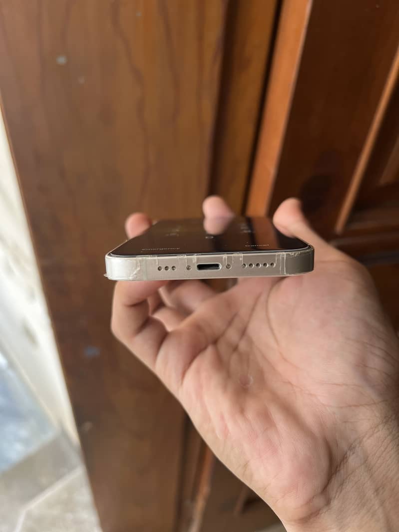 Apple iPhone 14 2