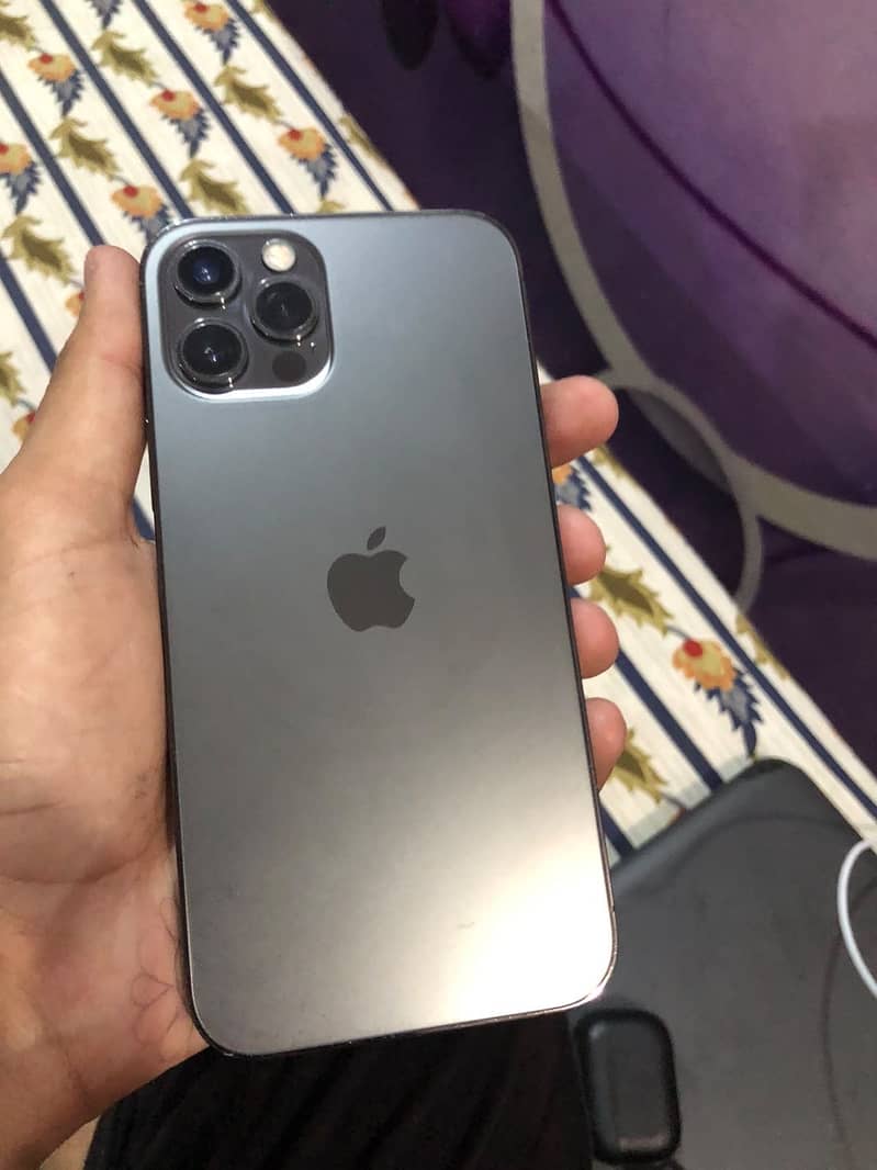 Apple iPhone 12 Pro 0