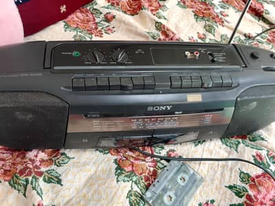 SONY cassette recorder and player
