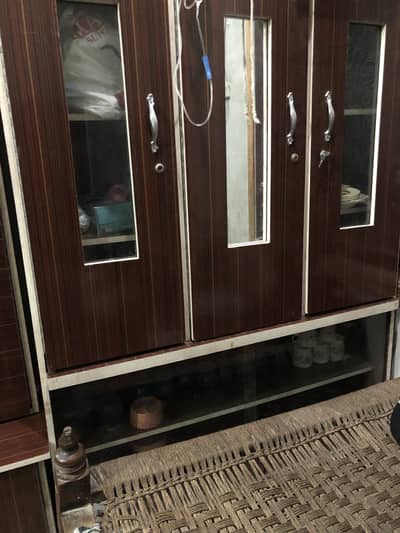 Bedroom set 4 pieces