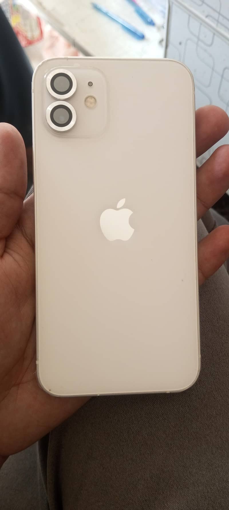 Apple iPhone 12 3