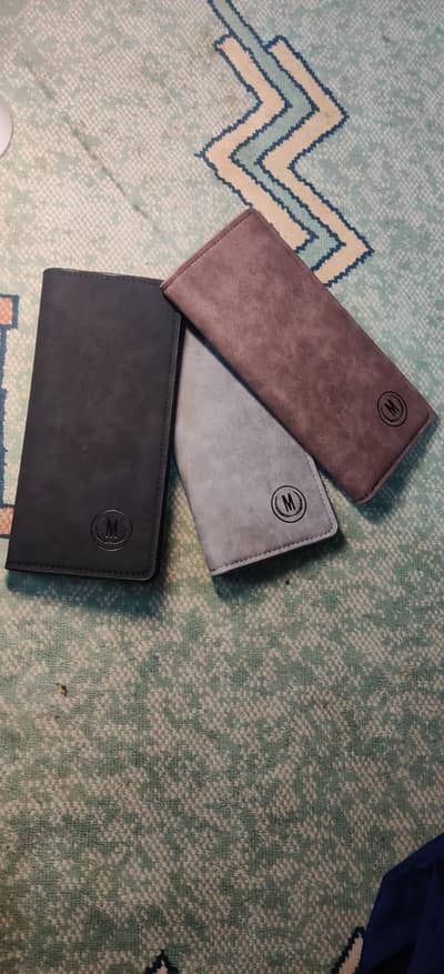 different Hand bags & Clutches