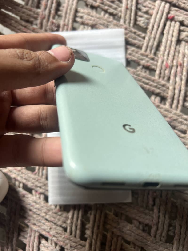 Google Pixel 5 0